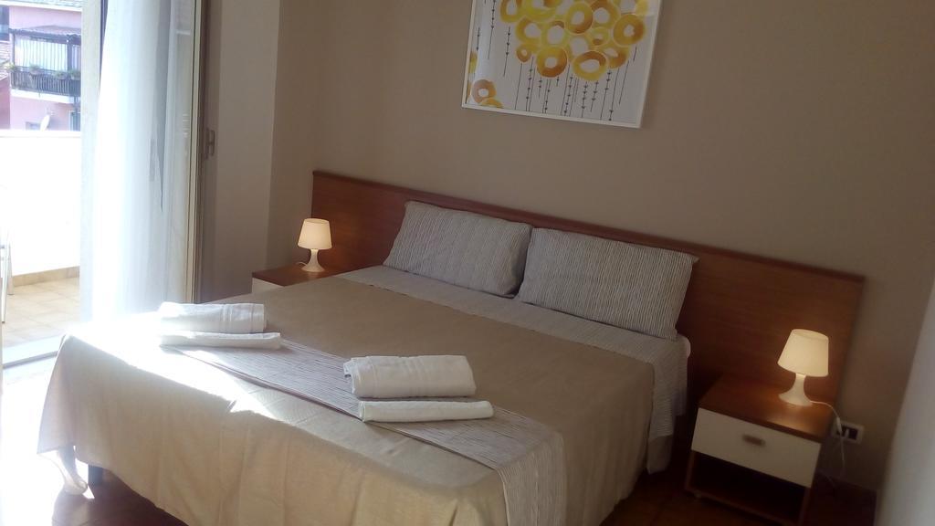B&B Mimosa Giardini-Naxos Exterior foto